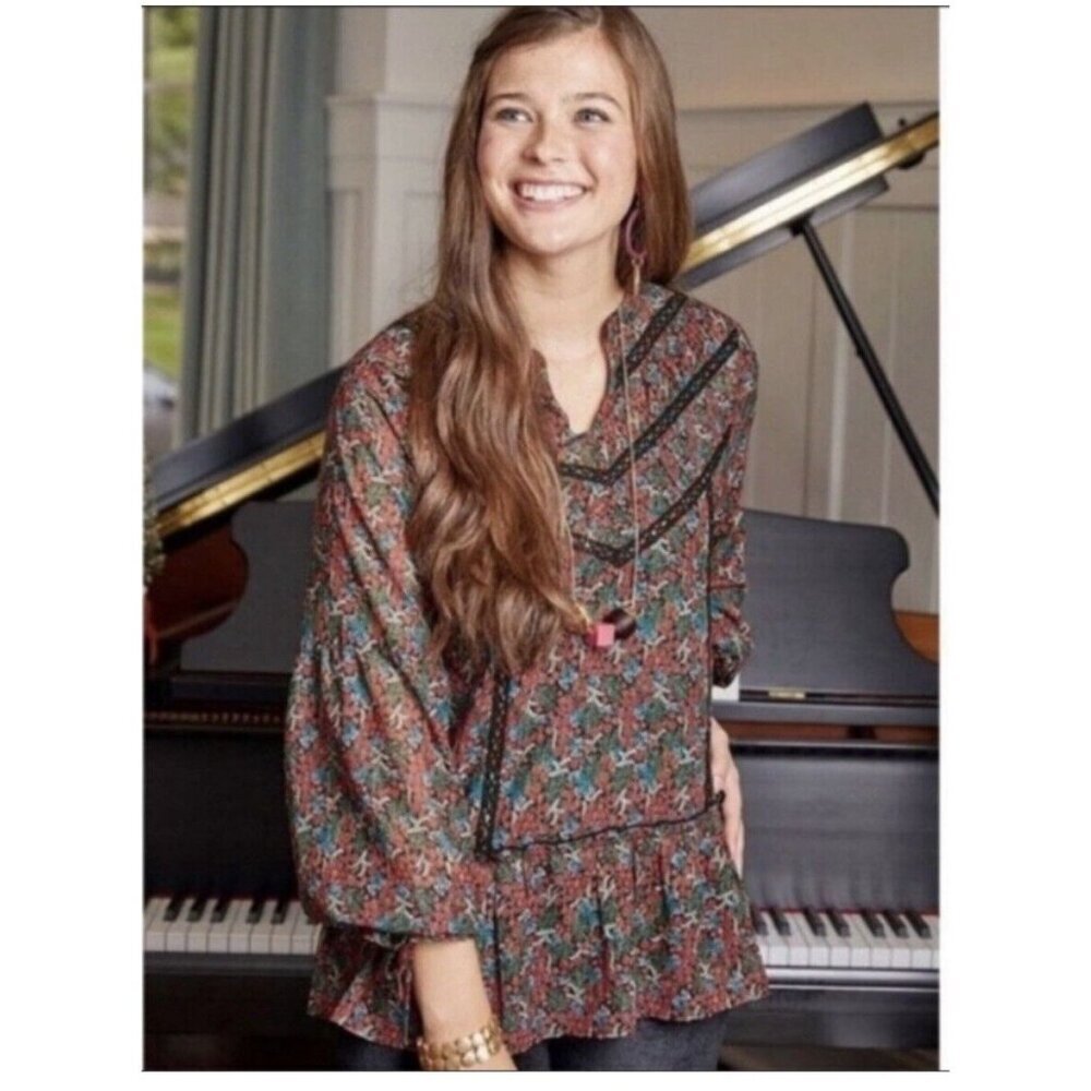 Matilda Jane Clothing Choose Your Own Path Carol Floral Top Women's Small Top